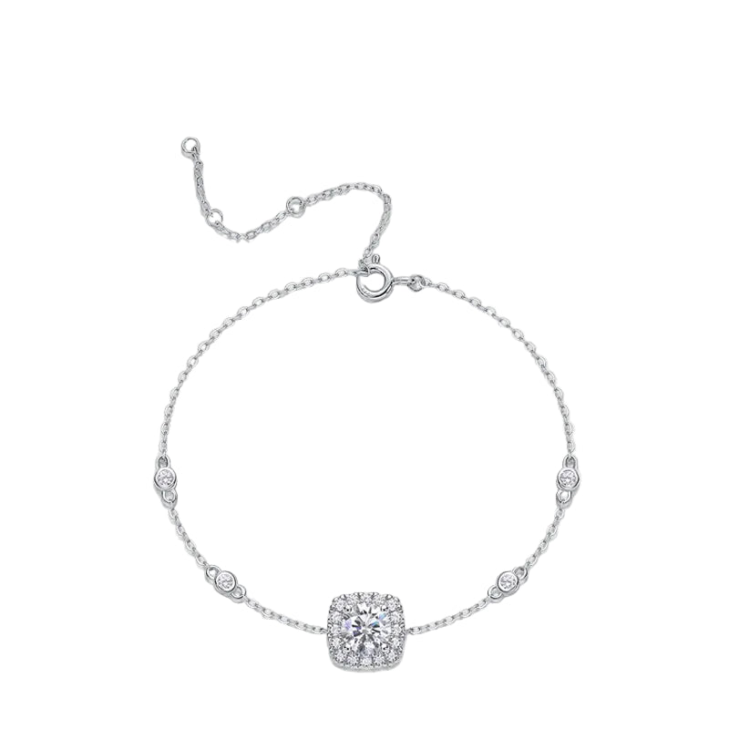 NEVE 1ct Celestial Charm Bracelet