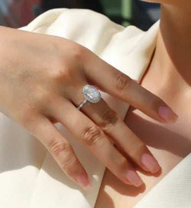 NEVE 4.5ct Oval Cut High-End Halo Solitaire