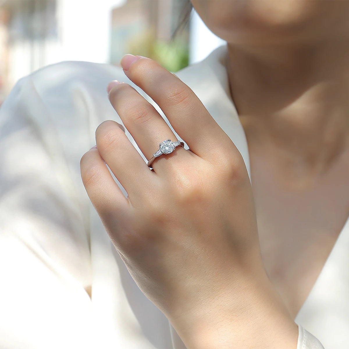 네브 1캐럿 라운드컷 셀레스티얼 유니온