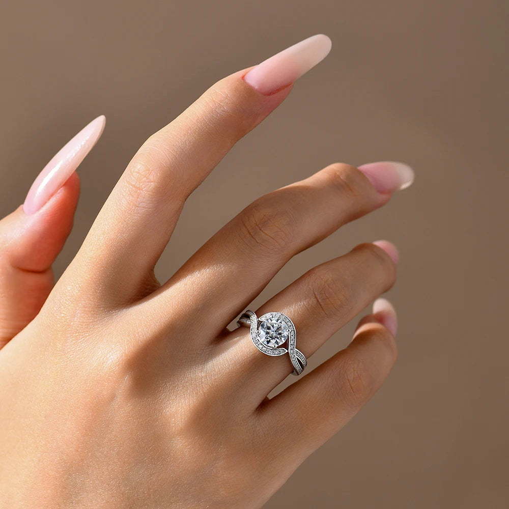 NEVE 1.5ct Radiant Halo Round Ring