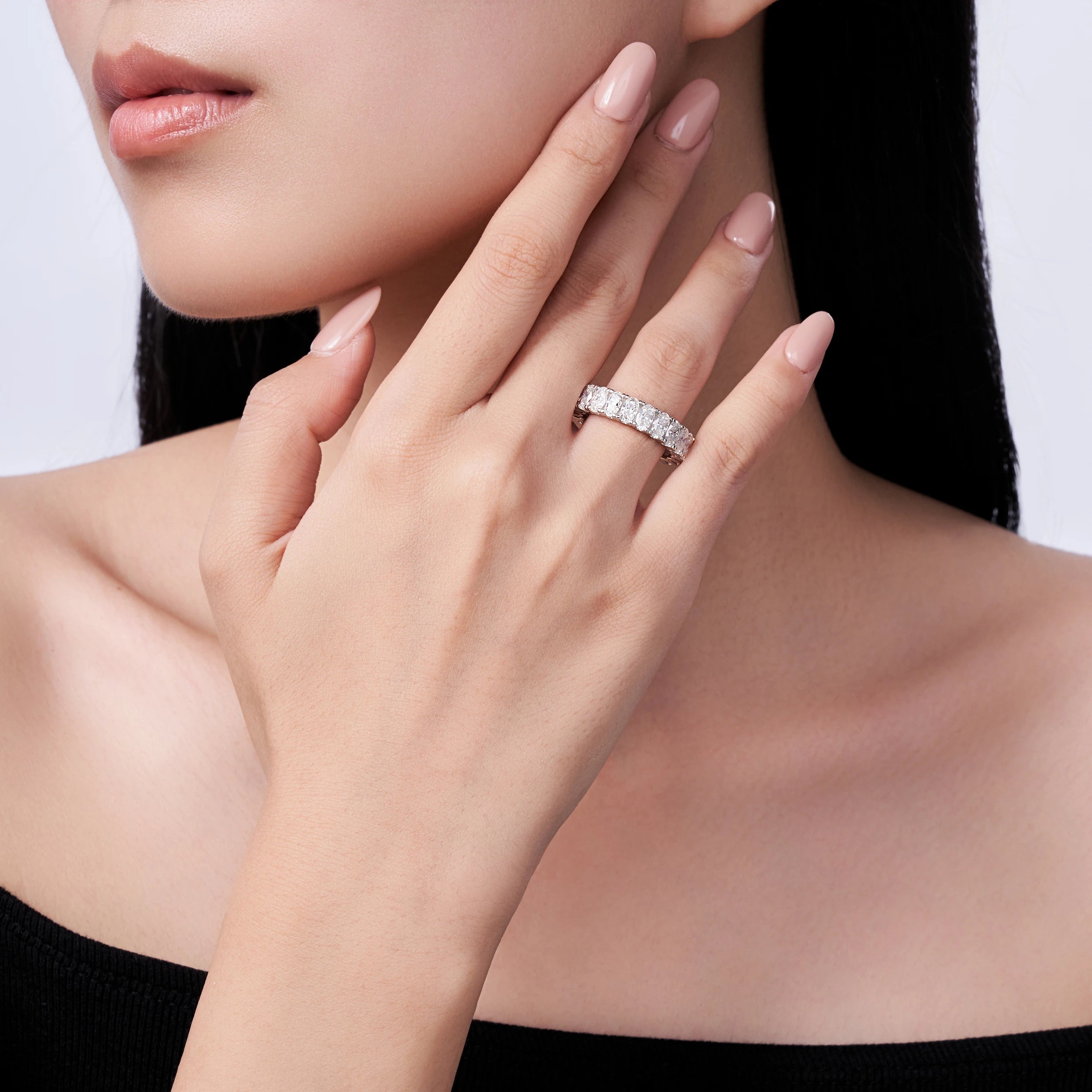 NEVE Oval Brilliance Eternity Band