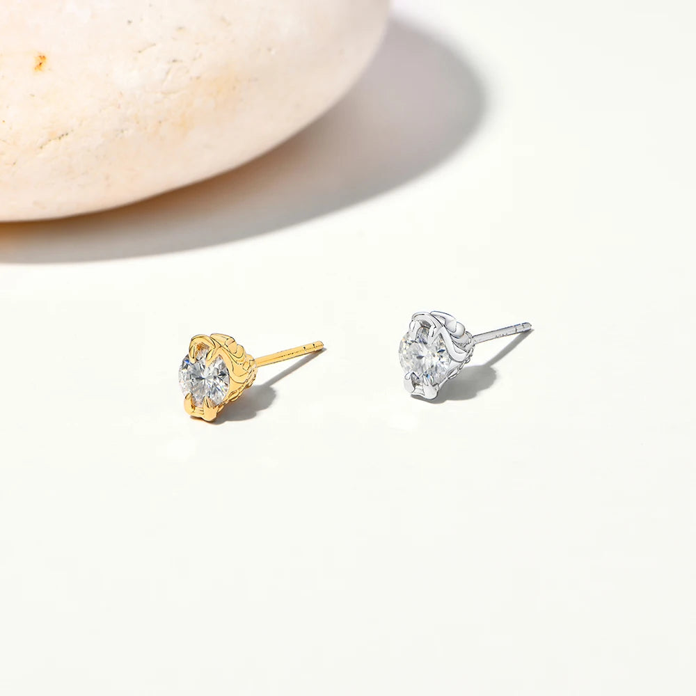 ATTAGEMS Round Cut 0.5CT Moissanite Stud Earrings 925 Sterling Silver 18K Gold Plated ForWomen Girl Sparkling Engagement Jewelry